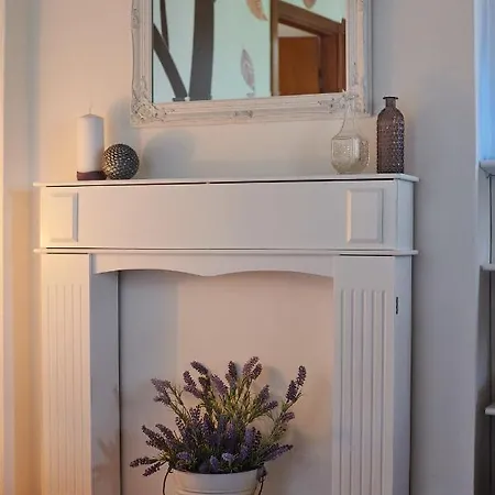 Apartmán Central- Views - Air Conditioning - Easy Parking -self Check In