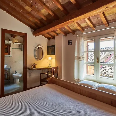 Central- Views - Air Conditioning - Easy Parking -self Check In * Perugia